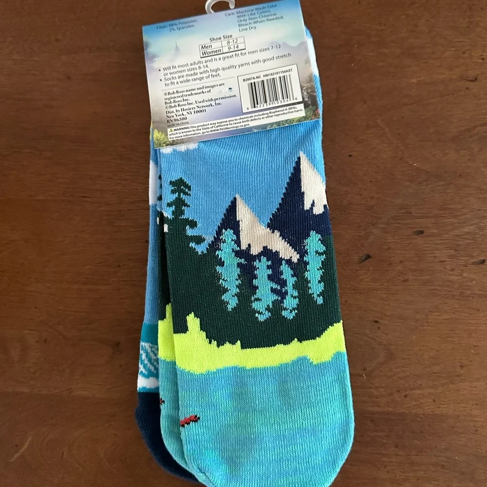 2 pairs Women or Men Bob Ross Happy Little Clouds Low Cut Socks